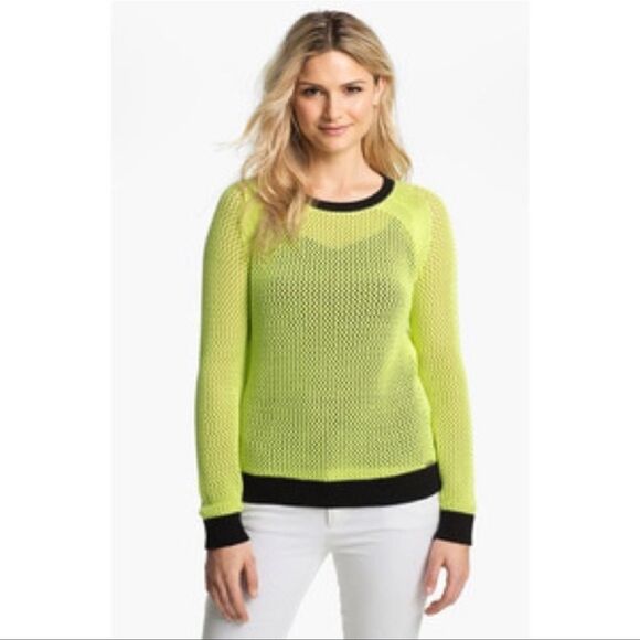⭐️MICHAEL Kors Neon Yellow Sweater with Black Trim⭐️ - Picture 2 of 13